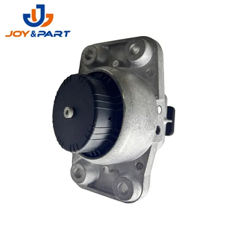 Customized Lr056882 China Supplier Auto Spare Parts Engine Mount