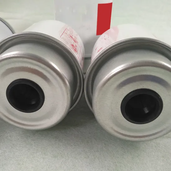 Equivalent Fuel Filter Fs19530 Fuel Water Separator Element with Wholesale Popular