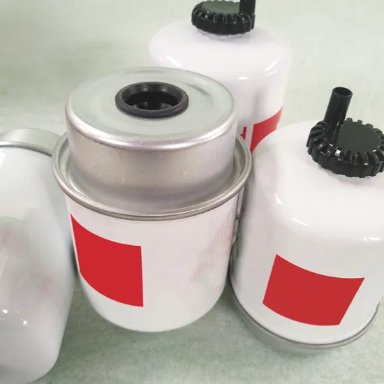 Equivalent Fuel Filter Fs19530 Fuel Water Separator Element with Wholesale Popular