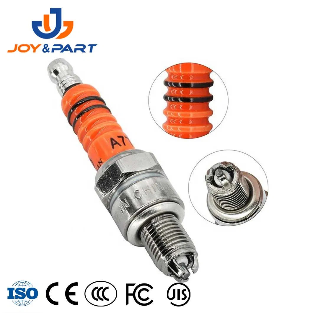 Motorcycle Spark Plug Auto Parts A7tc A7tjc 3 Electrode 50cc - 150cc Hot Three-Stage Spark Plug